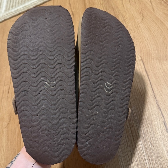 Clogs - Picture 6 of 6